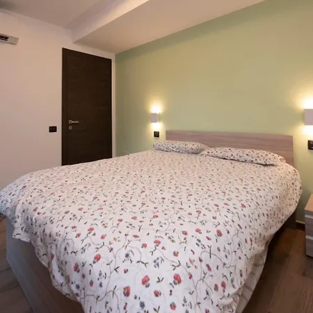 Suly 2 Cir0083 * Saint-Vincent